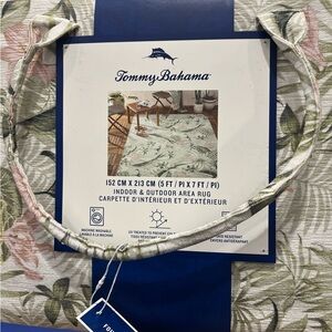 Tommy Bahama Green and Cream Tropical Leaf Indoor/Outdoor Rug